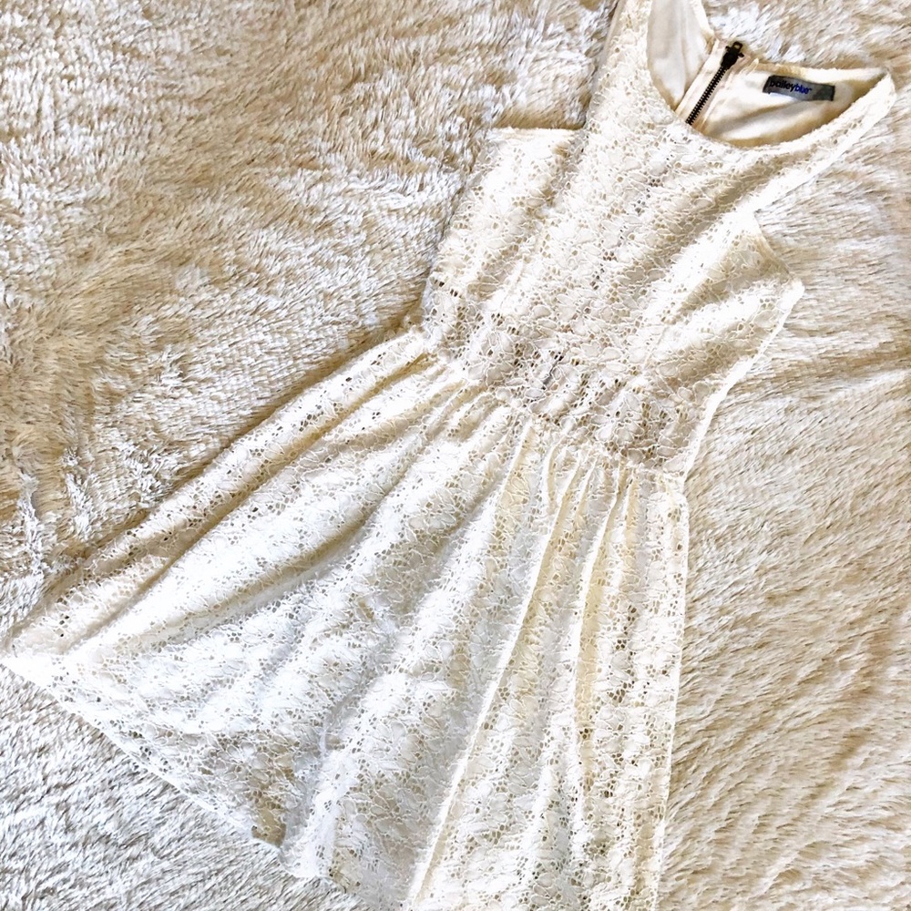 Bailey blue - white summer dress